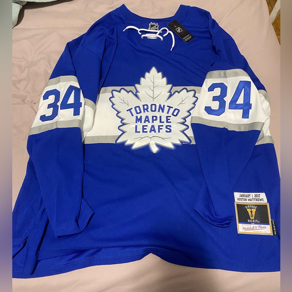 Toronto Maple Leafs Centennial Jersey - Auston Matthews